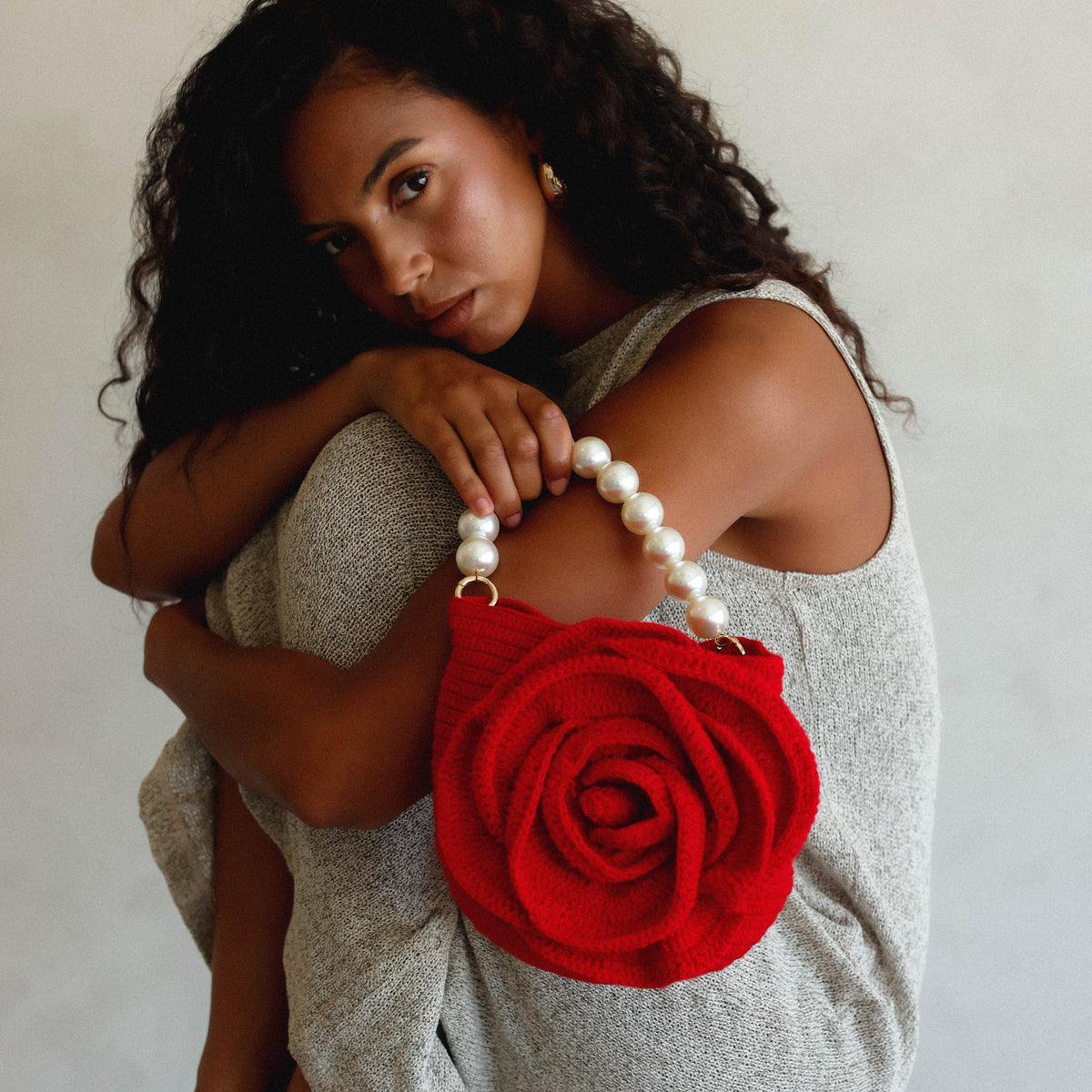 Mini Rosa Roja – Soraya Hennessy